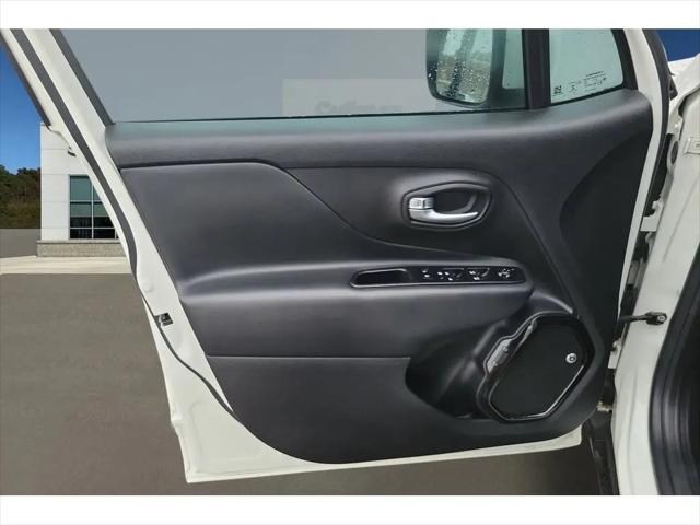 2019 Jeep Renegade Altitude FWD