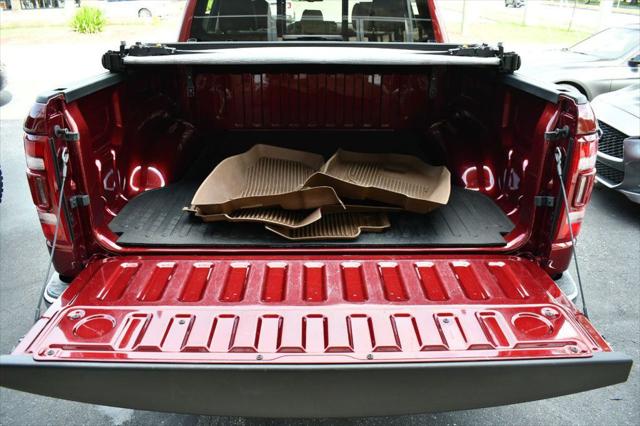 2019 Ram 1500 Laramie Crew Cab 4x2 5'7" Box