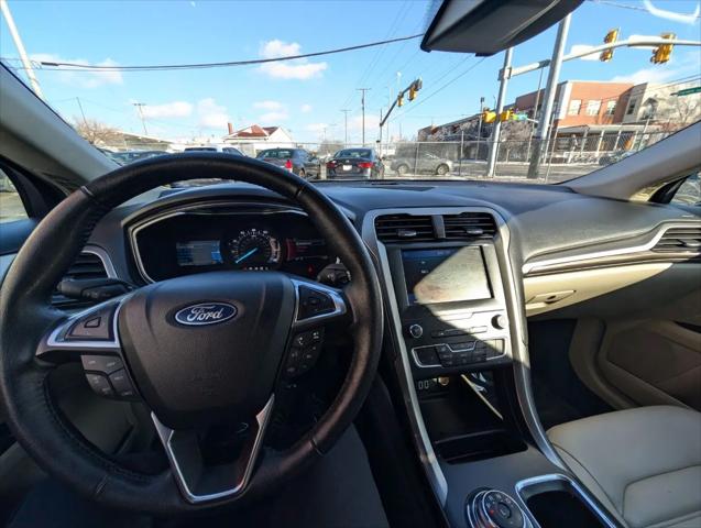 2020 Ford Fusion SEL