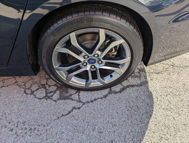 2020 Ford Fusion SEL