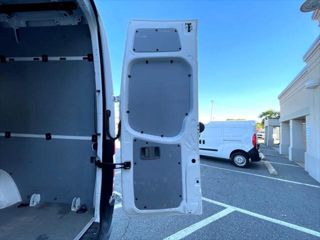 2012 Mercedes-Benz Sprinter 2500 High Roof