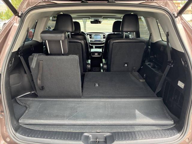 2017 Toyota Highlander Limited AWD 4dr SUV