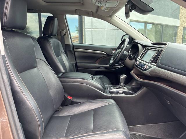 2017 Toyota Highlander Limited AWD 4dr SUV