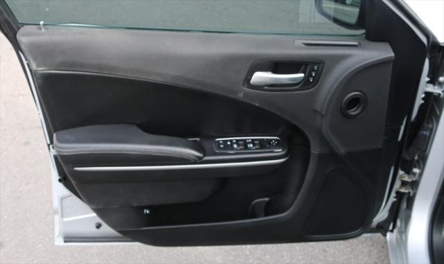 2019 Dodge Charger SXT RWD