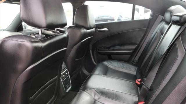 2019 Dodge Charger SXT RWD