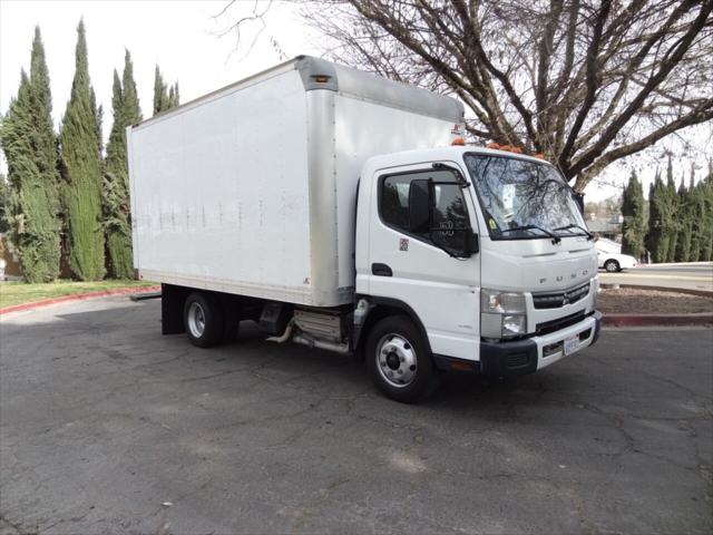 2015 Mitsubishi Fec92s 4X2 2dr Regular Cab 126.0 137.4 in. WB