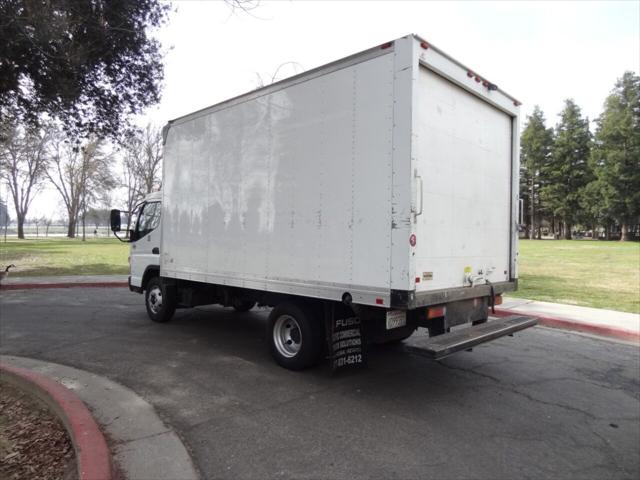 2015 Mitsubishi Fec92s 4X2 2dr Regular Cab 126.0 137.4 in. WB