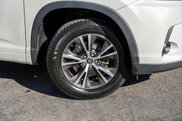 2018 Toyota Highlander LE