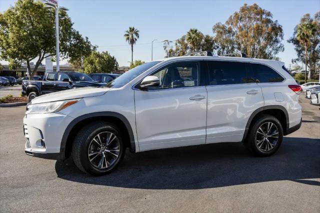 2018 Toyota Highlander LE