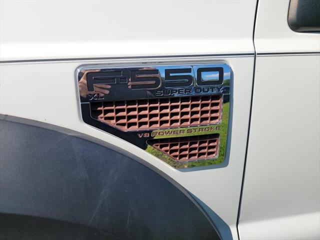 2008 Ford F-550 XL/Lariat