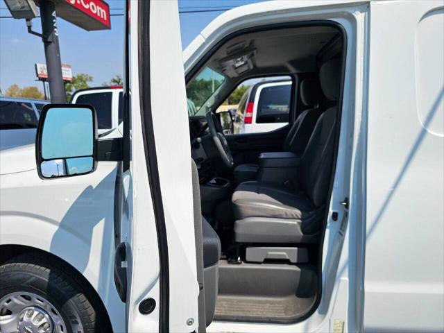 2018 Nissan 2500 SV V6
