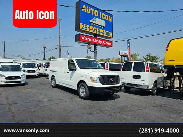 2018 Nissan 2500 SV V6 for sale in Houston, TX