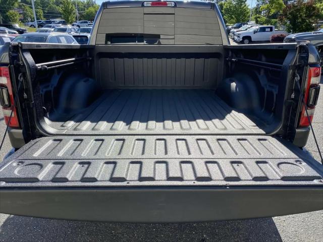 2020 Ram 1500 Big Horn Crew Cab 4x4 5'7" Box