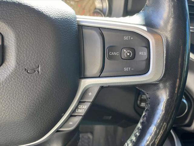 2020 Ram 1500 Big Horn Crew Cab 4x4 5'7" Box