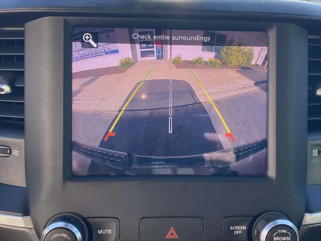 2020 Ram 1500 Big Horn Crew Cab 4x4 5'7" Box