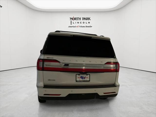 2019 Lincoln Navigator Select