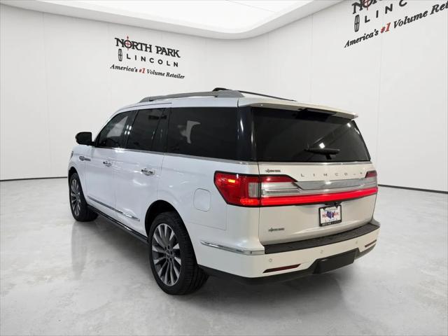 2019 Lincoln Navigator Select