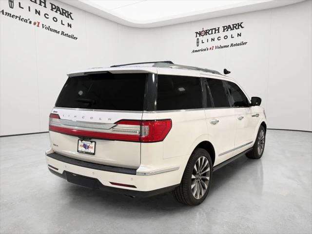 2019 Lincoln Navigator Select