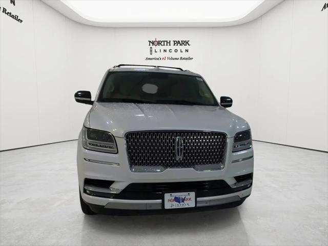 2019 Lincoln Navigator Select