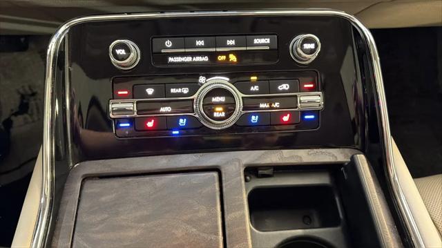 2019 Lincoln Navigator Select