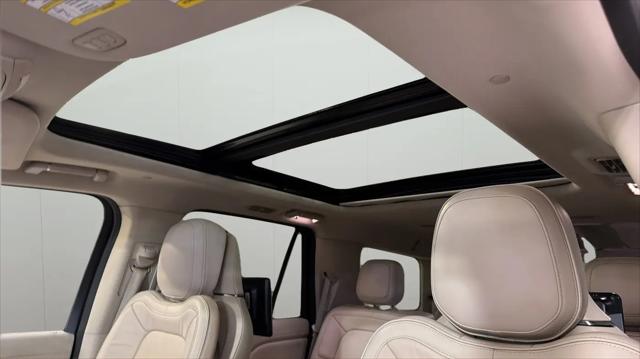 2019 Lincoln Navigator Select