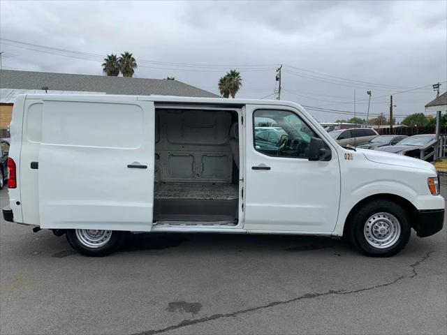 2016 Nissan 1500 S V6