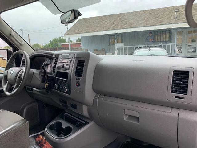 2016 Nissan 1500 S V6