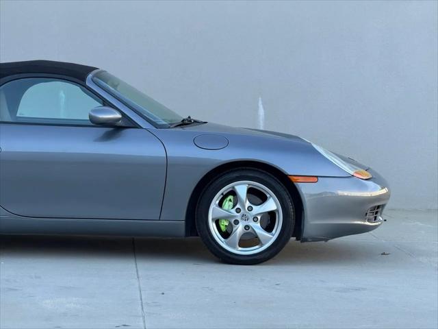 2002 Porsche Boxster 2dr Roadster 5-Spd Manual