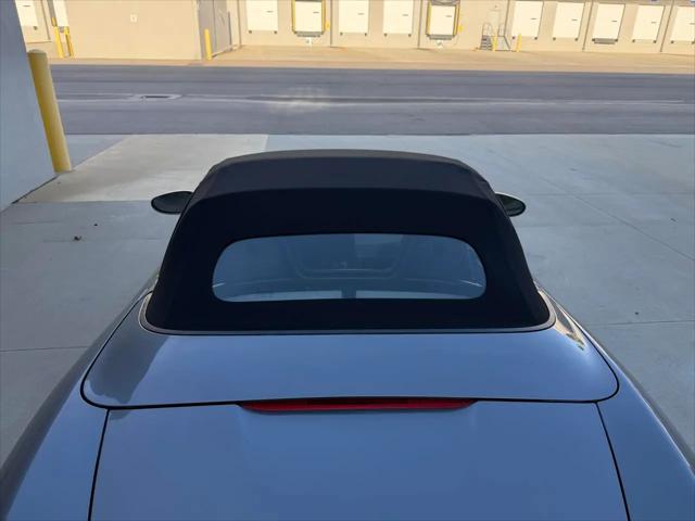 2002 Porsche Boxster 2dr Roadster 5-Spd Manual