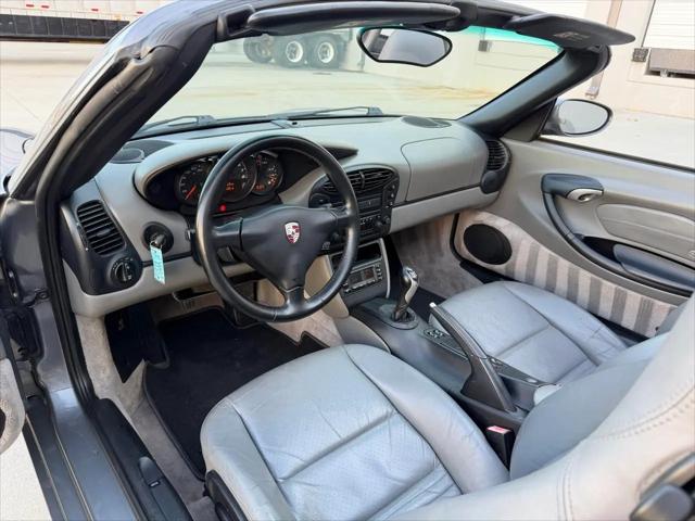 2002 Porsche Boxster 2dr Roadster 5-Spd Manual