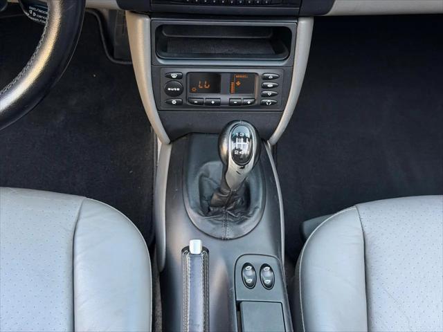 2002 Porsche Boxster 2dr Roadster 5-Spd Manual