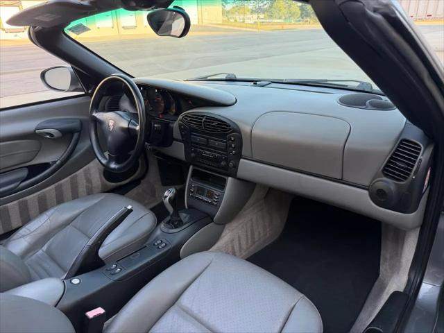 2002 Porsche Boxster 2dr Roadster 5-Spd Manual