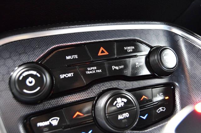 2017 Dodge Challenger GT