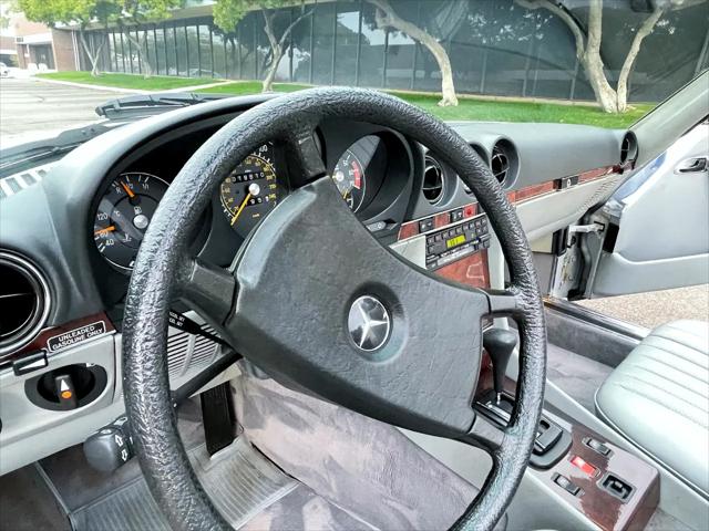 1984 Mercedes-Benz 380 SERIES 380SL