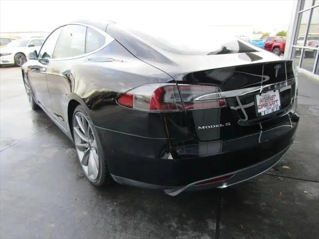 2015 Tesla Model S 85D