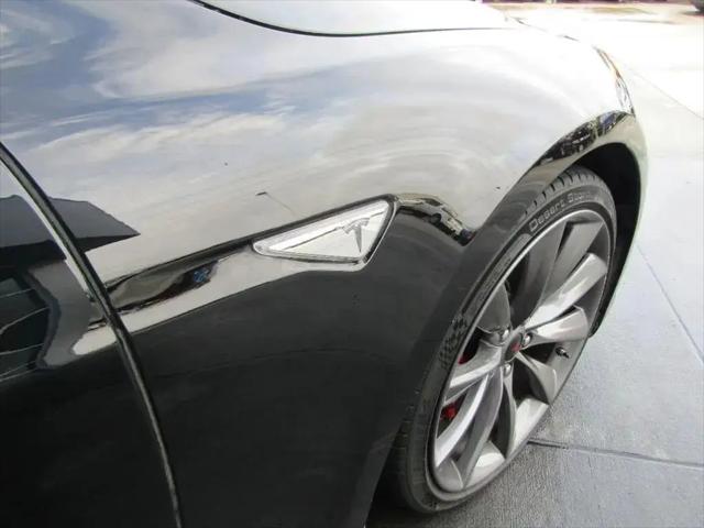 2015 Tesla Model S 85D