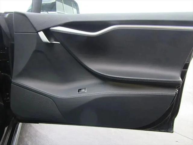 2015 Tesla Model S 85D