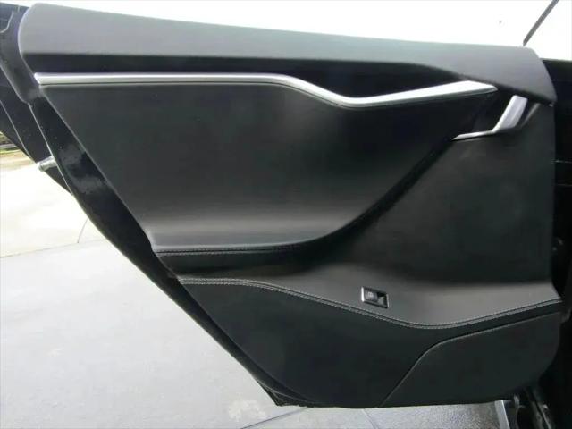 2015 Tesla Model S 85D