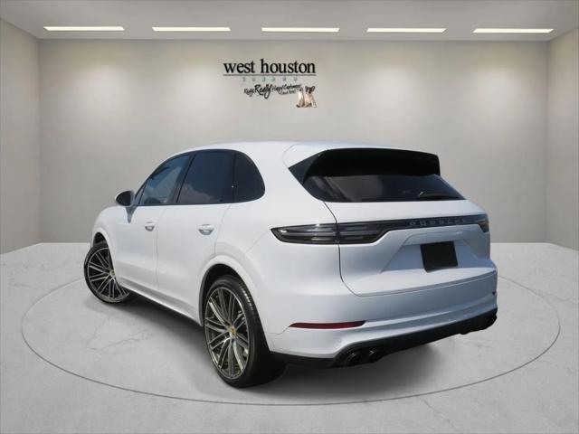 2020 Porsche Cayenne Turbo