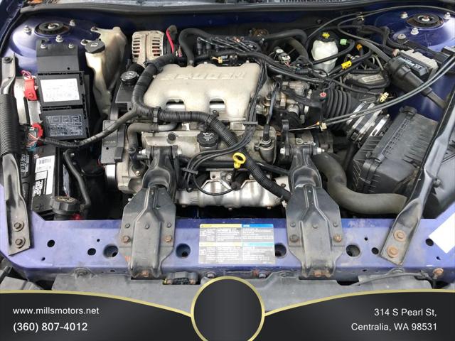2005 Chevrolet Impala Base
