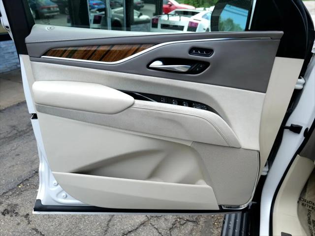 2021 Cadillac Escalade 4WD Sport Platinum