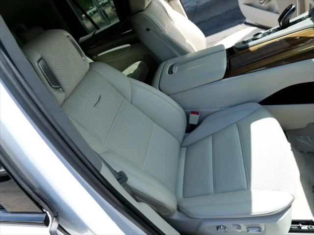 2021 Cadillac Escalade 4WD Sport Platinum