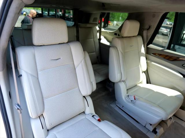 2021 Cadillac Escalade 4WD Sport Platinum