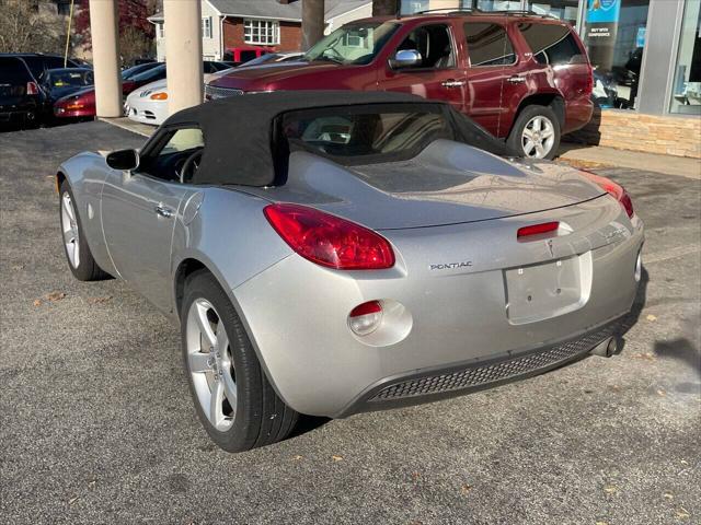 2006 Pontiac Solstice 2dr Convertible