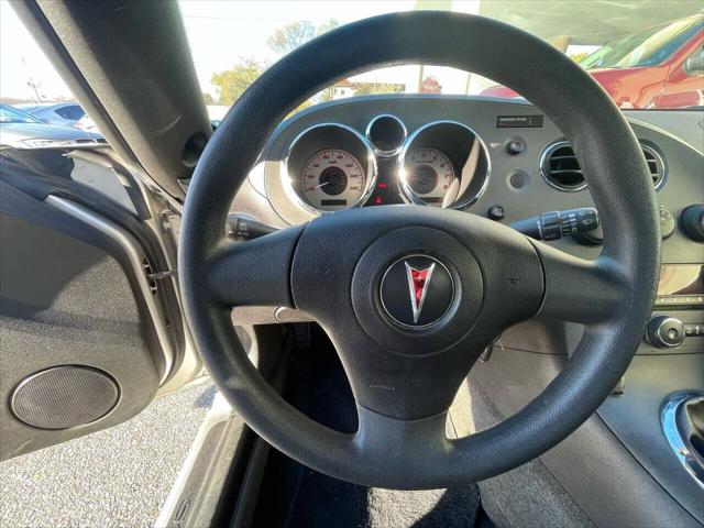 2006 Pontiac Solstice 2dr Convertible