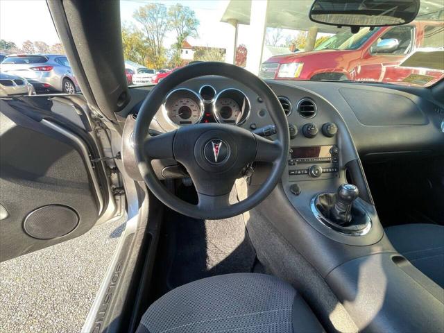 2006 Pontiac Solstice 2dr Convertible