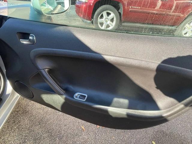 2006 Pontiac Solstice 2dr Convertible
