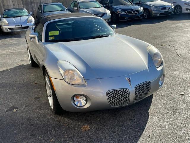 2006 Pontiac Solstice 2dr Convertible