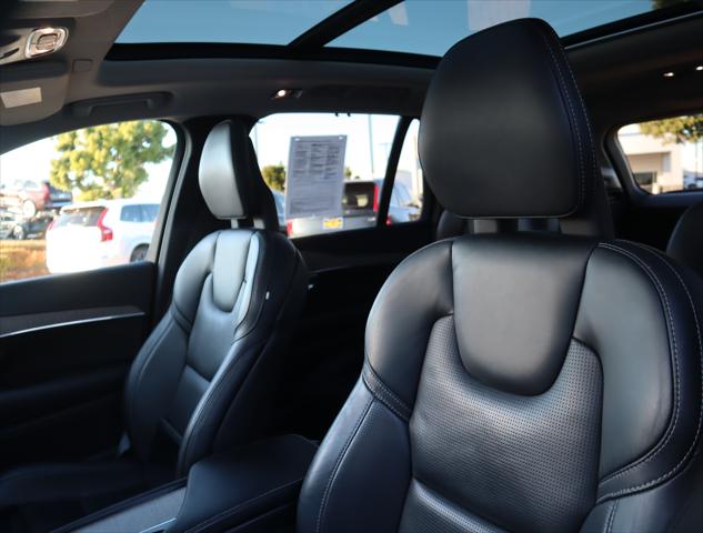 2021 Volvo XC90 T6 Inscription 6 Passenger