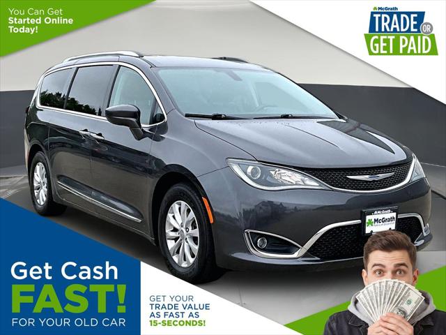 2018 Chrysler Pacifica Touring L Plus for sale in DUBUQUE, IA